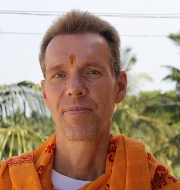 93-Devotee Experiences ~ Pingala Manfred Herden, Germany